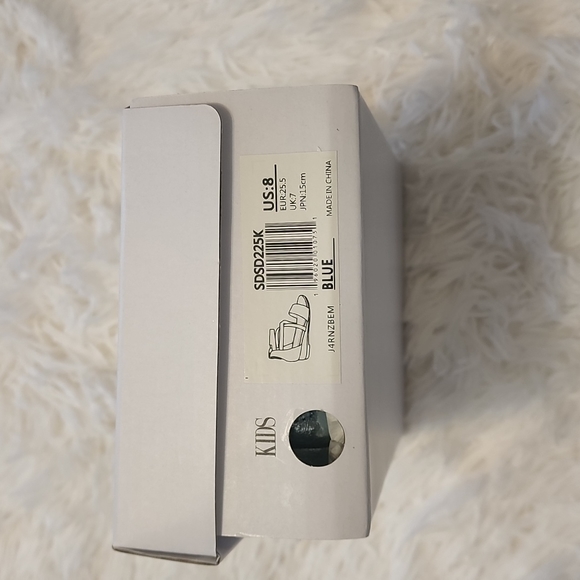 Dream Pairs Girls Sandal - Picture 8 of 8